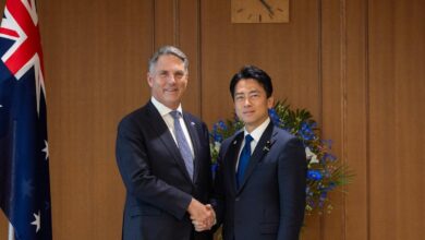 Japón y Australia pactan respuesta urgente ante la crisis petrolera por el conflicto en Irán