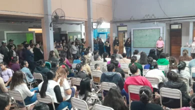 Avanzan en la construcción de un tinglado para el Colegio Secundario N°5030 de Apolinario Saravia