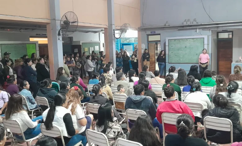 Avanzan en la construcción de un tinglado para el Colegio Secundario N°5030 de Apolinario Saravia