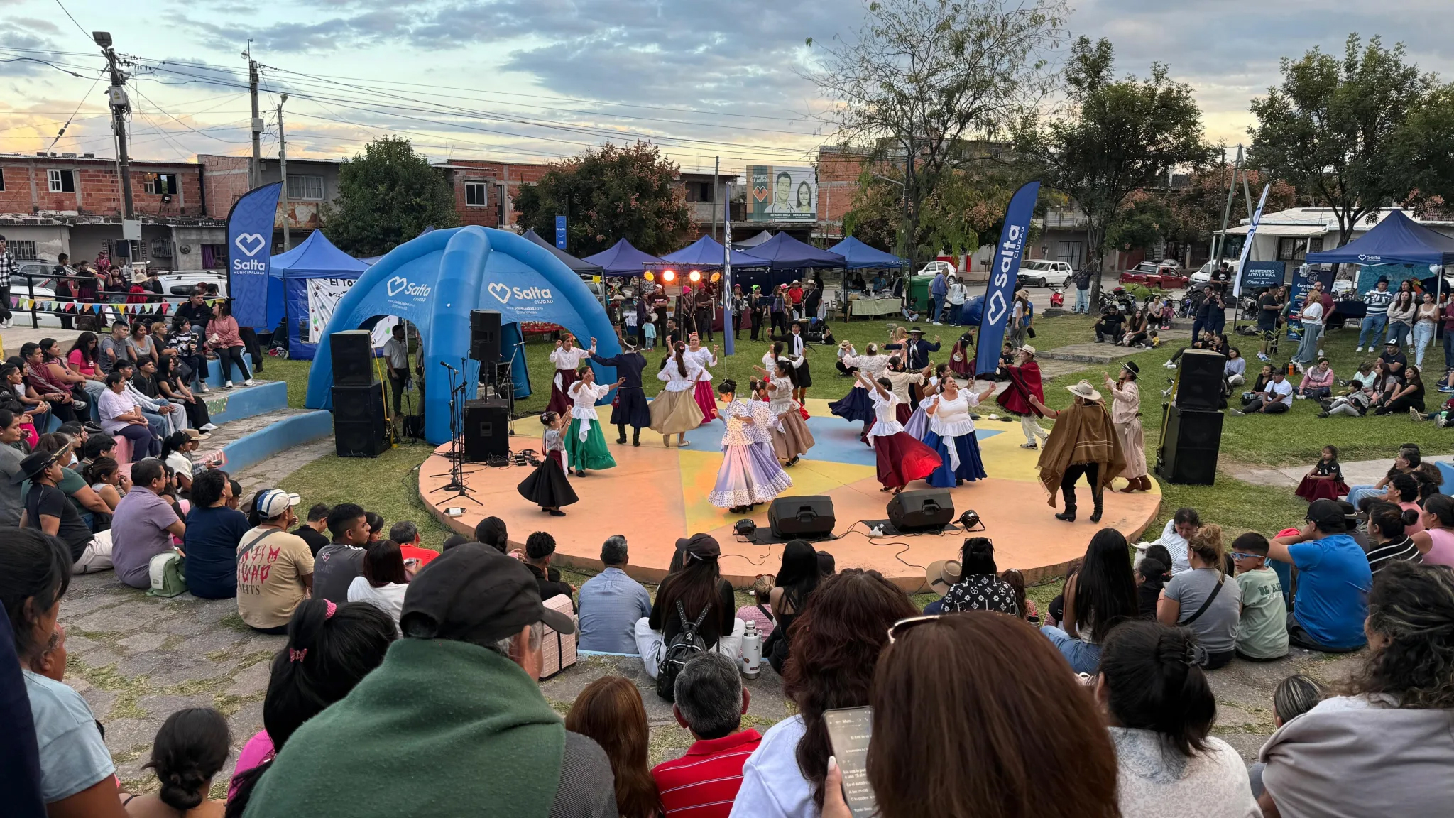 La patria se vive en el barrio: el 25 de Mayo tendrá acto oficial y ...
