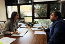 Issa se reunió con el IPV para agilizar la regularización de la entrega de escrituras
