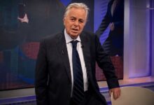 Roberto García en los estudios de Canal 26, su casa del último tiempo