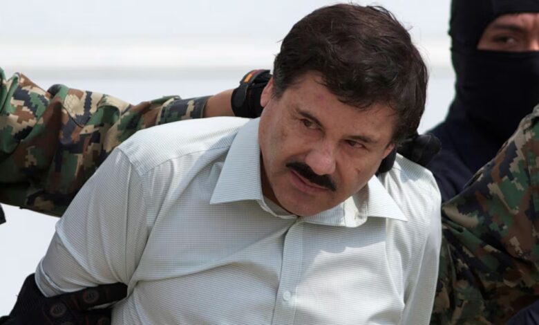 Foto de la captura y extraditación del Chapo Guzmán.