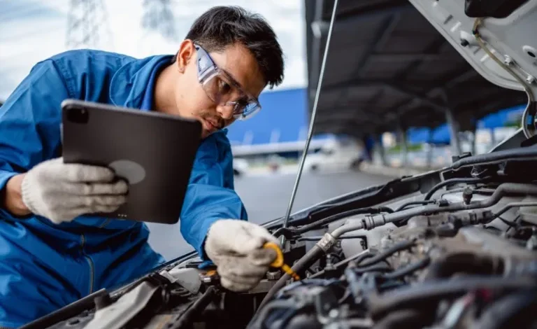 Formación en mecánica de autos y motos
