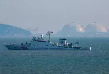 Un buque de la Guardia Costera china patrulla las aguas cercanas a Kinmen, territorio bajo dominio de Taipéi