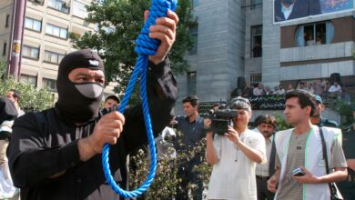 Desde el inicio de la guerra, IHR documentó que 24 personas fueron ahorcadas por participar en protestas recientes y otras dos por movilizaciones anteriores