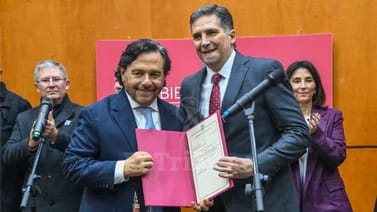 El gobernador Gustavo Sáenz junto con el nuevo ministro de Seguridad, Nicolás Avellaneda. Javier Rueda