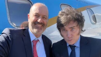 El ministro Federico Sturzenegger y el presidente Milei