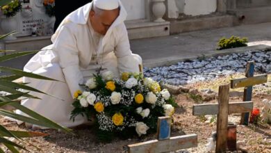 El tributo de León XIV en el cementerio