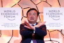 Cómo funciona Huawei y por qué es tan importante como engranaje tecnológico del Ejército Chino