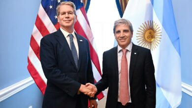 Luis Caputo viajará a EE.UU. para la cumbre del G20 y se reencontrará con Scott Bessent