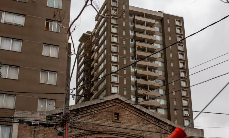 Una adolescente de 14 años mató a su mamá en Chile con un martillo.