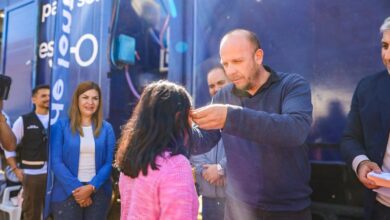 El Tren 25 de Mayo ya comenzó a brindar atención en Cerrillos y entregó 77 pares de anteojos en su primer día