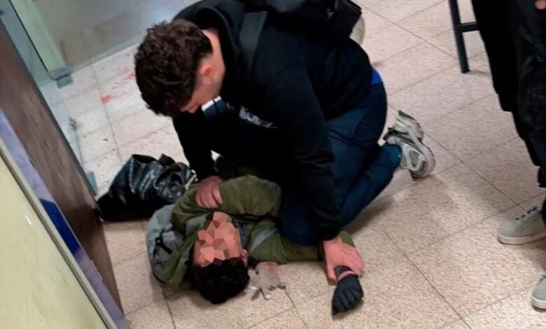 Horror en la Facultad de Medicina de Uruguay: un estudiante apuñaló a una compañera en plena clase