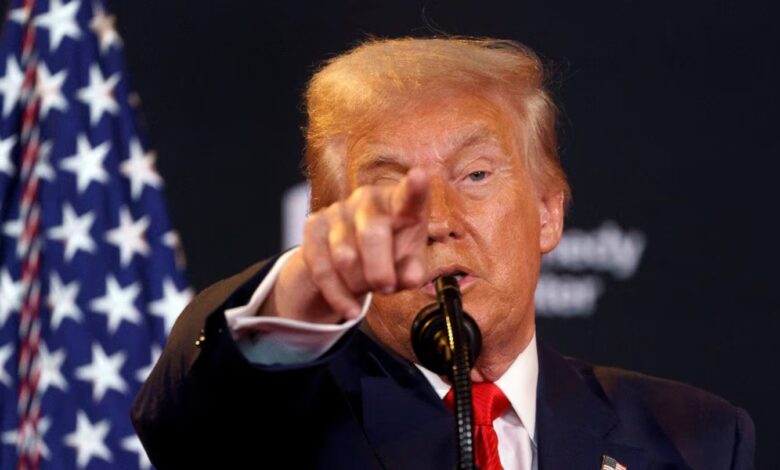 En plena escalada con Irán, Trump negó que busque forzar una negociación