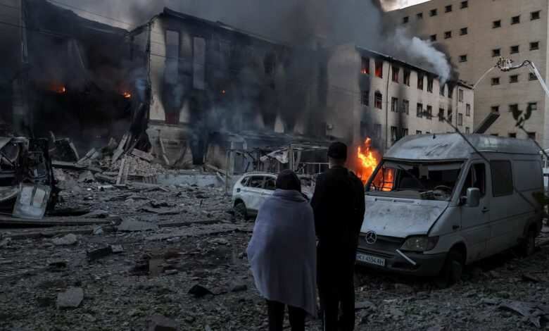 Rusia puso fin a la tregua con ataques masivos contra empresas militares y almacenes en Kiev