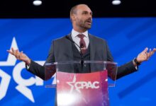 La Justicia brasileña ordenó la detención de Eduardo Bolsonaro
