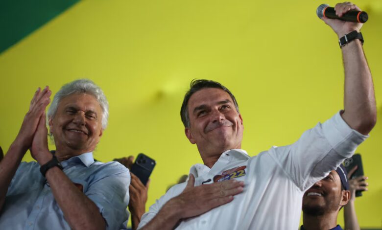 Balotaje en Brasil: Flávio Bolsonaro recibió respaldos clave para la segunda vuelta y aumentó la presión sobre Lula